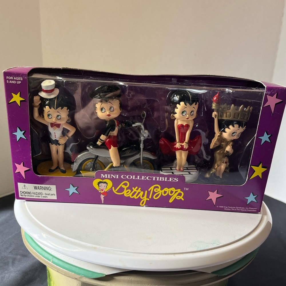 Betty Boop Mini Collectibles Set Vintage New In Box
